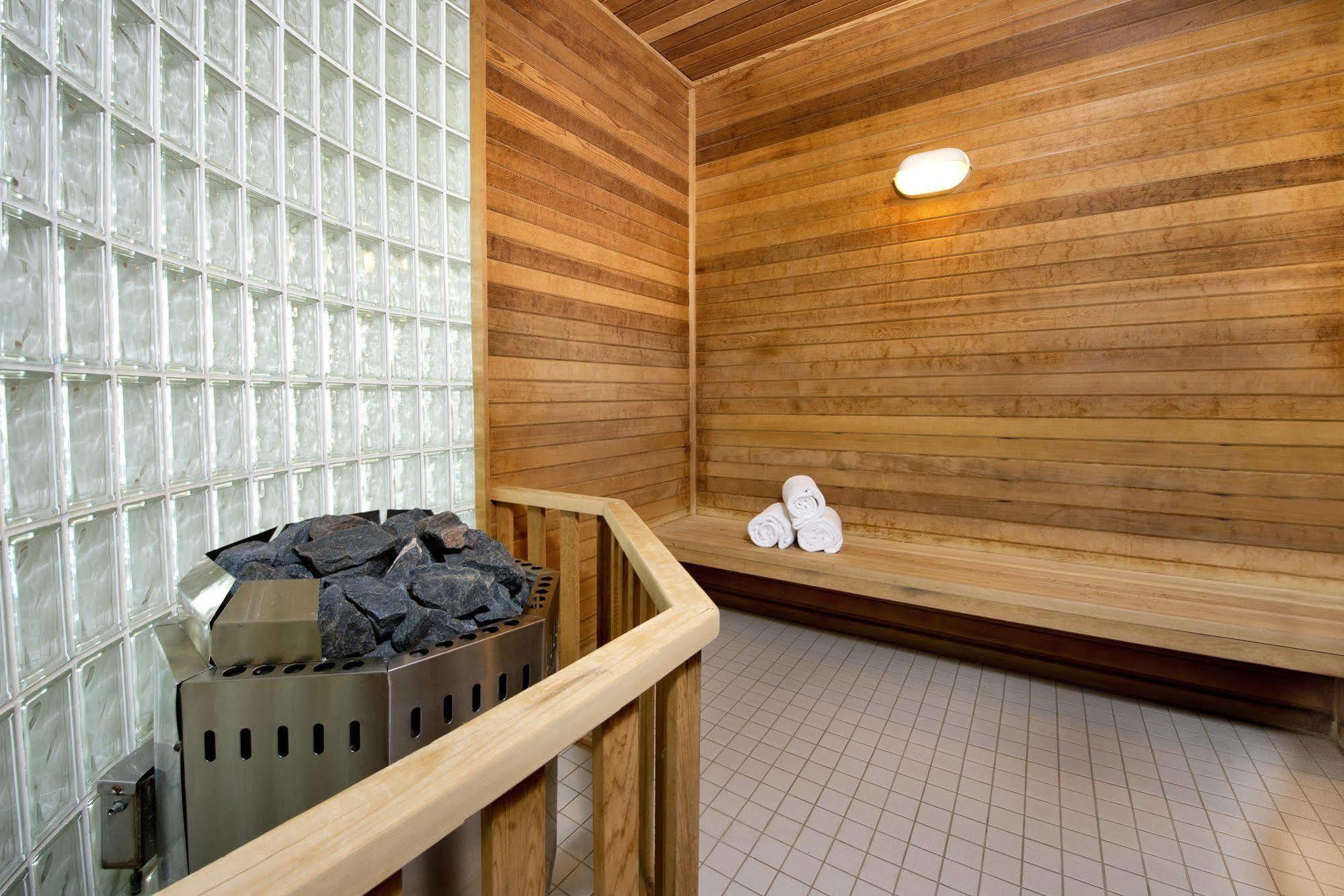 Gold Eagle Lodge North Battleford Exteriér fotografie